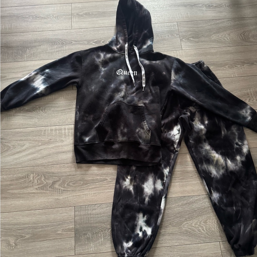 Urban Planet Black and White Tie-Dye Hoodie Set